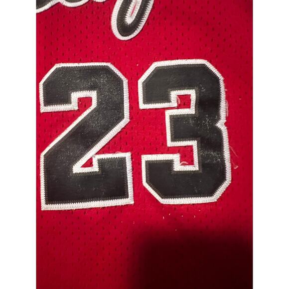 Vintage 90s Micheal Jordan jersey - Picture 5 of 8